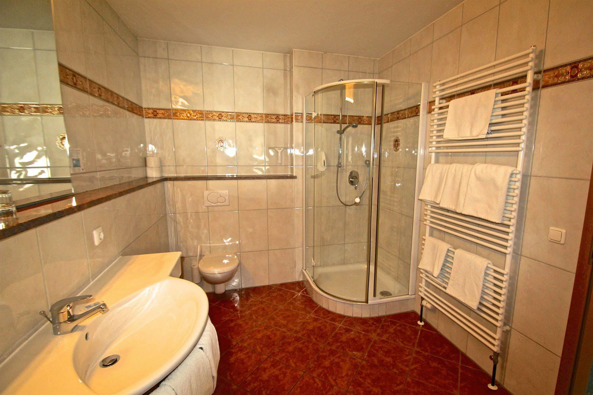 Alpenhotel Weiherbach Berchtesgaden Hallenbad Und Sauna Kültér fotó